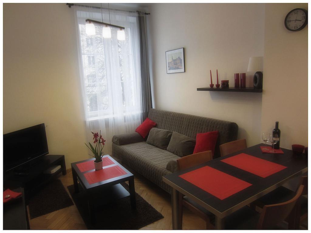 Unique Warsaw Center Apartment Bilik gambar