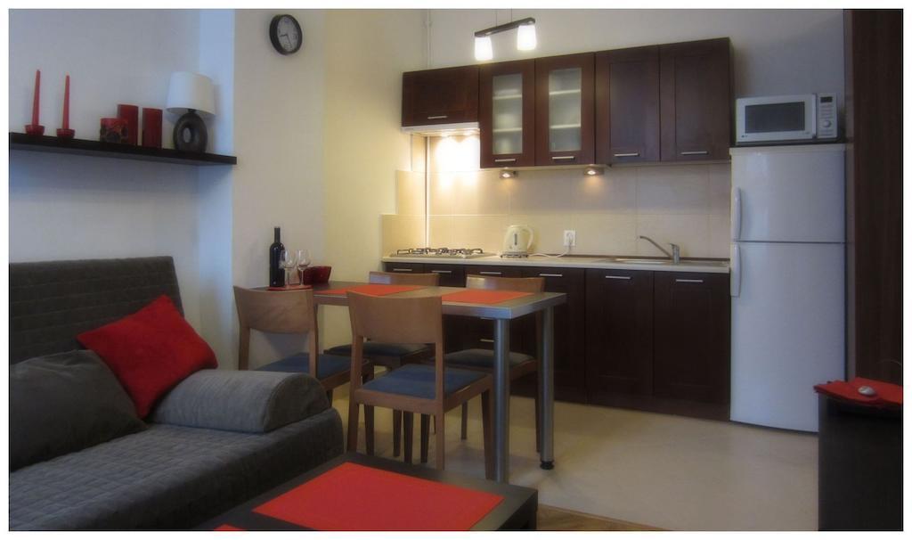 Unique Warsaw Center Apartment Bilik gambar